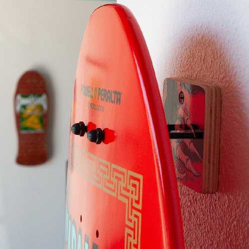 POWELL PERALTA DECK WALL HANGER assorted